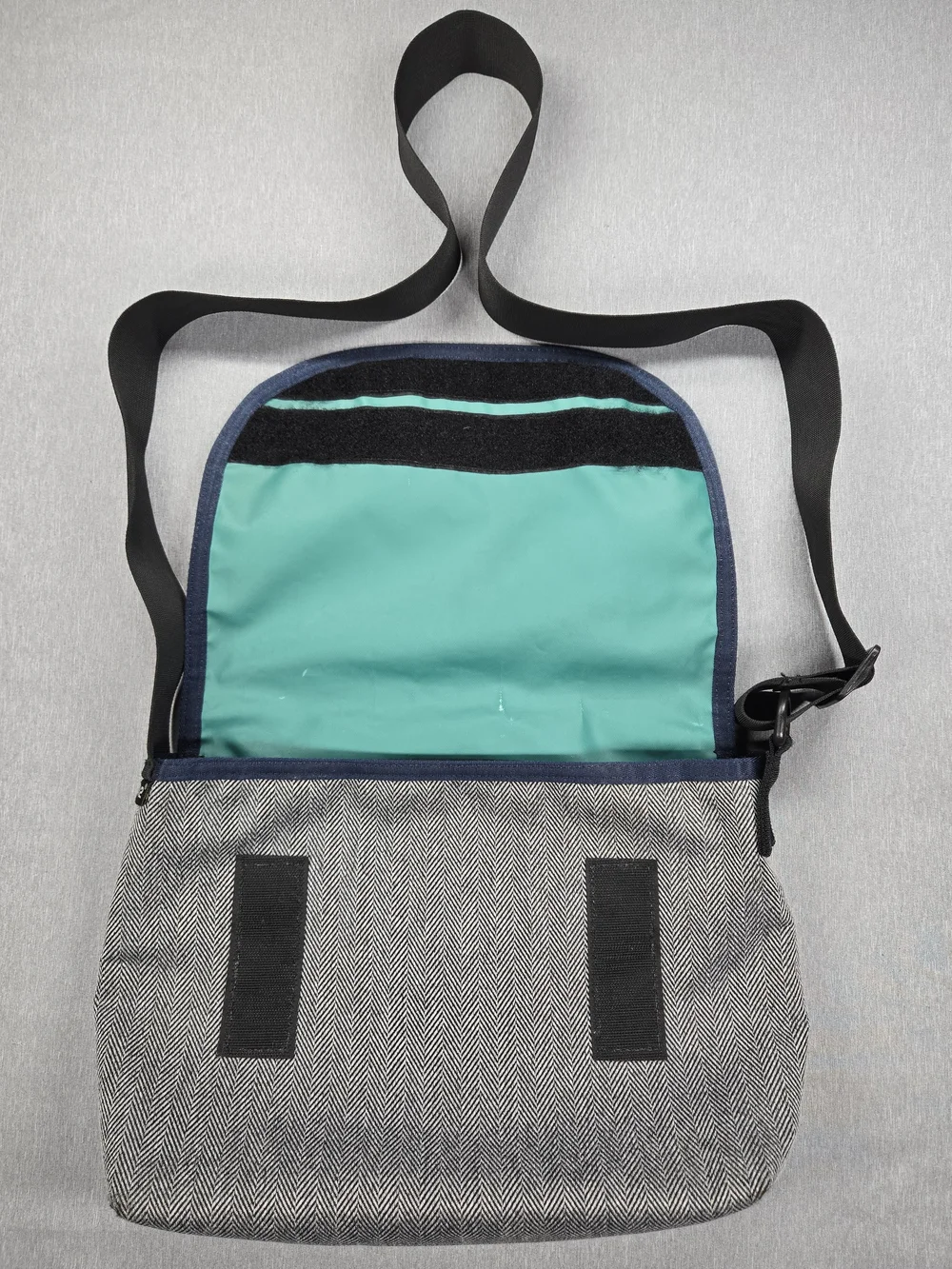 Timbuk2 XS Messenger Bag